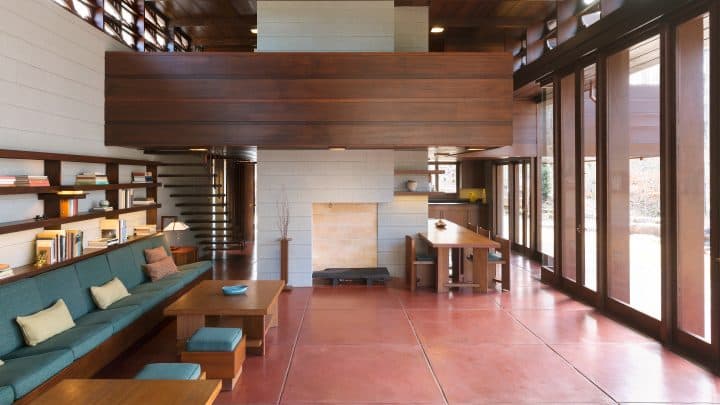 FLWHousemainlivingroomtodiningroom